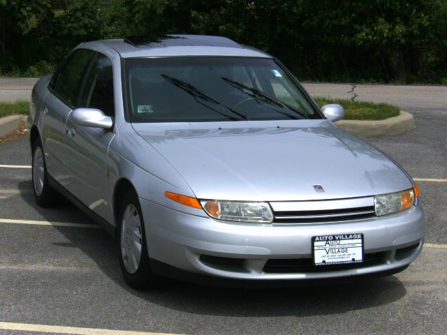 Saturn L Series 2002 photo 7