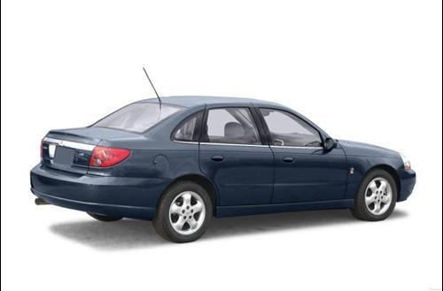 Saturn L Series 2003 photo 2