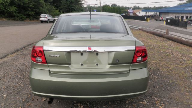 Saturn L Series 2WD Eddie Bauer Sedan