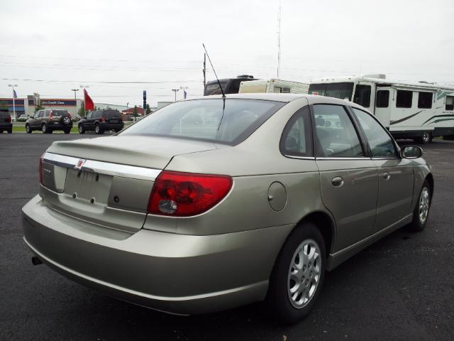 Saturn L Series 2003 photo 8