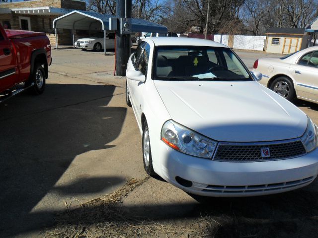 Saturn L Series 2003 photo 4