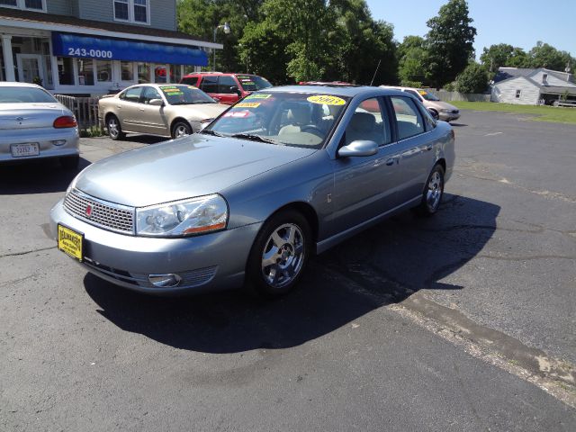 Saturn L Series 2003 photo 4