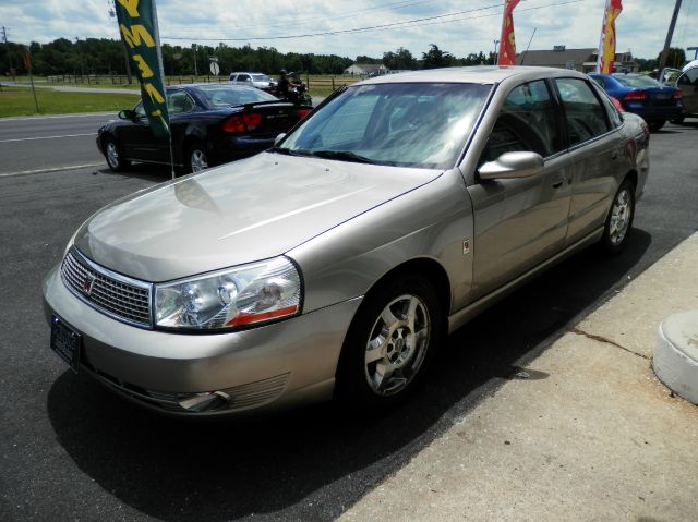 Saturn L Series 2003 photo 12