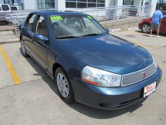 Saturn L Series 2003 photo 1