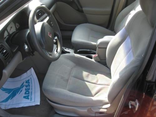 Saturn L Series 2003 photo 4