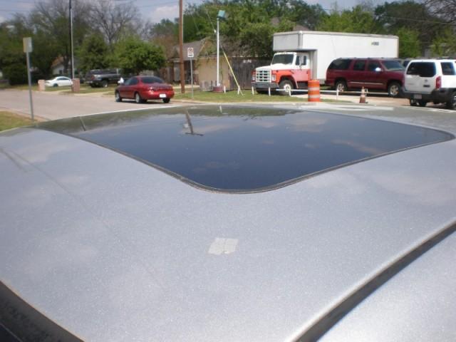 Saturn L Series 2003 photo 3