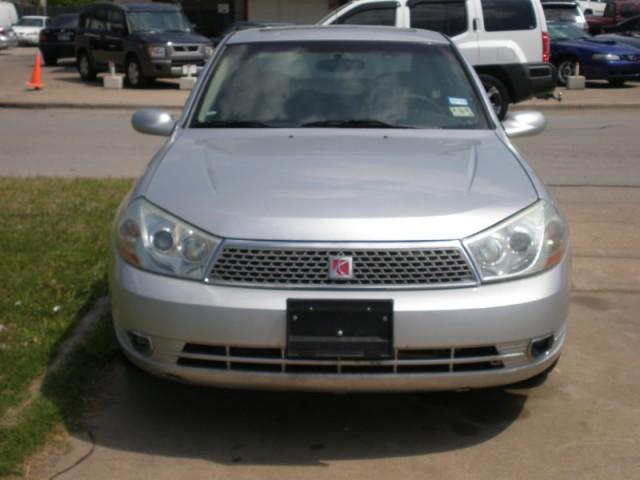 Saturn L Series 2003 photo 1