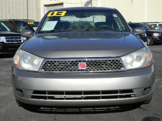 Saturn L Series 2003 photo 1