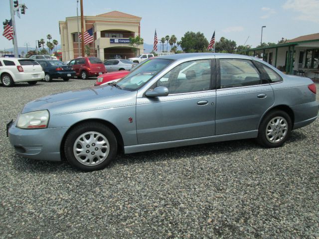 Saturn L Series 2WD Eddie Bauer Sedan