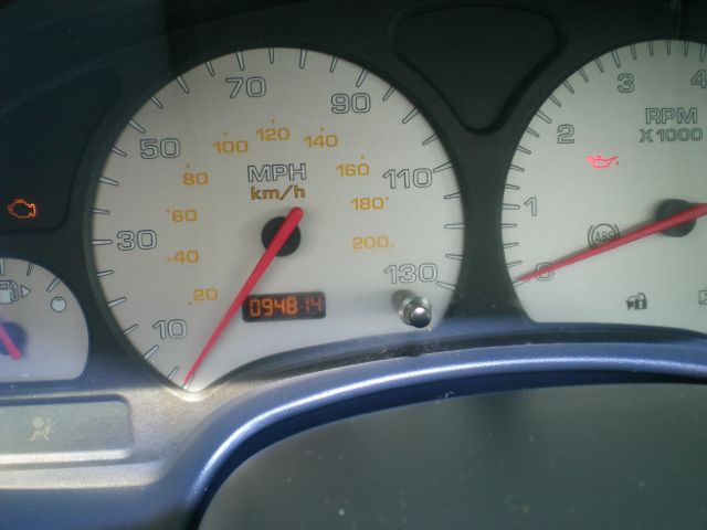 Saturn L Series 2003 photo 1