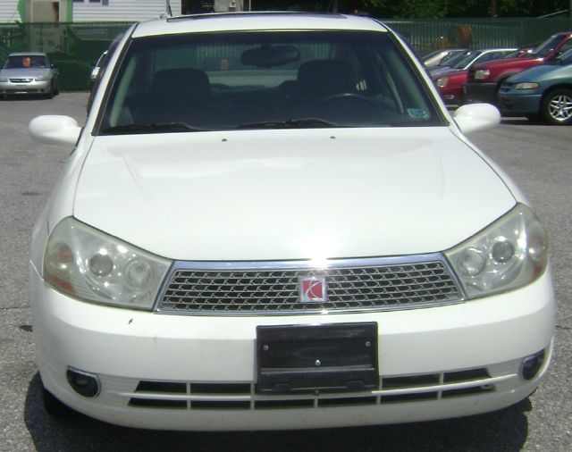 Saturn L Series 3.5 Sedan