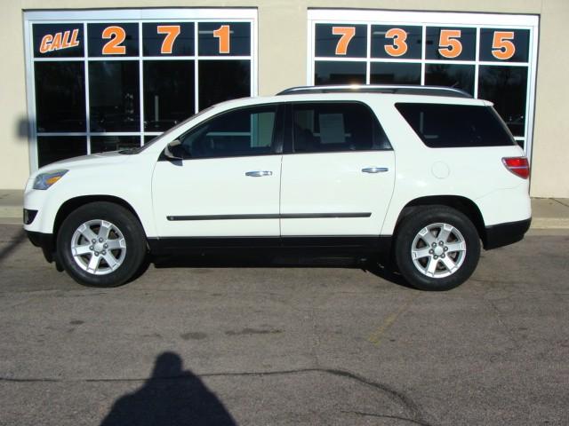 Saturn Outlook AWD XR - Htd Lthr New Tires Sport Utility