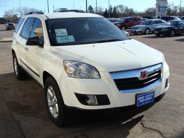 Saturn Outlook 2007 photo 4