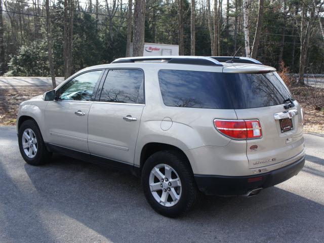 Saturn Outlook 2007 photo 3