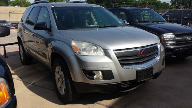 Saturn Outlook 2007 photo 2