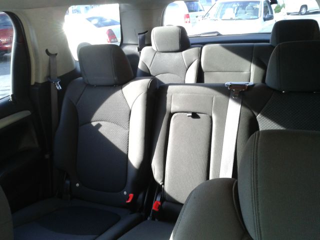 Saturn Outlook 2007 photo 3