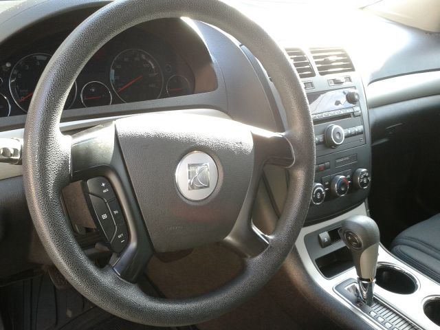 Saturn Outlook 2007 photo 4