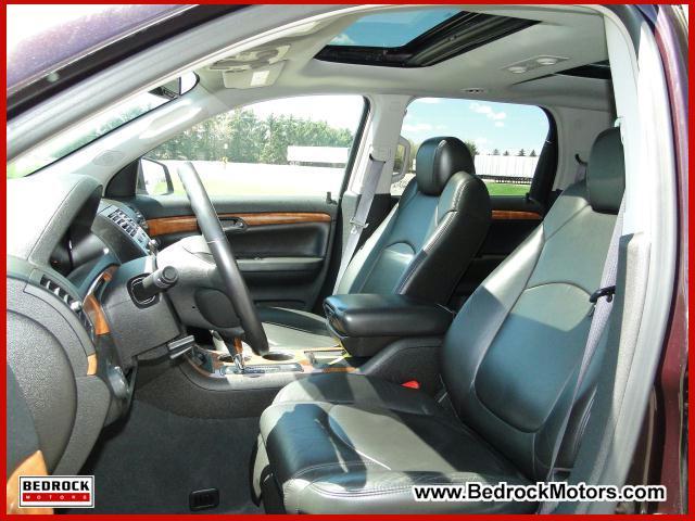 Saturn Outlook 2008 photo 4