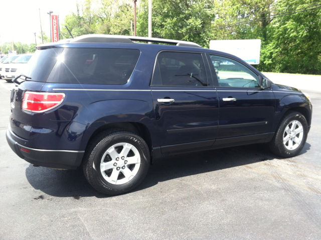 Saturn Outlook 2008 photo 2