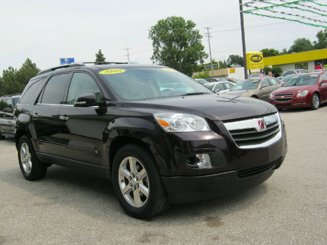 Saturn Outlook AT SUV