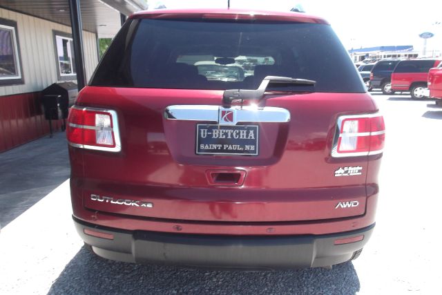 Saturn Outlook 2008 photo 1