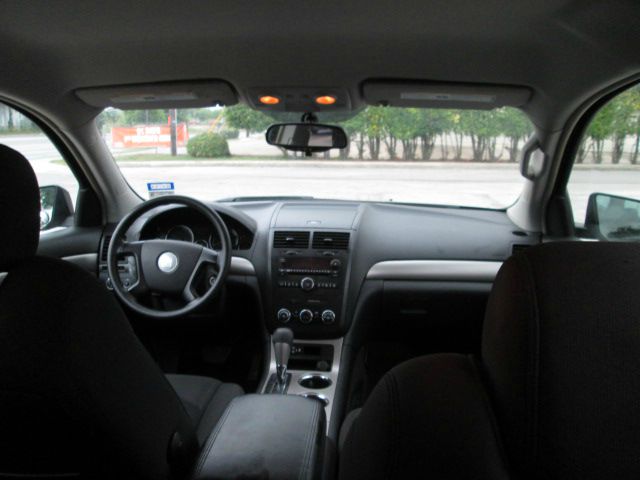 Saturn Outlook 2008 photo 14