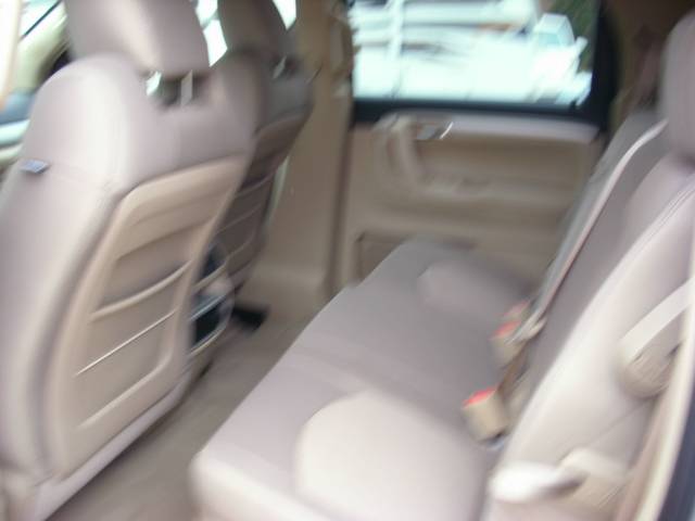 Saturn Outlook 2009 photo 2