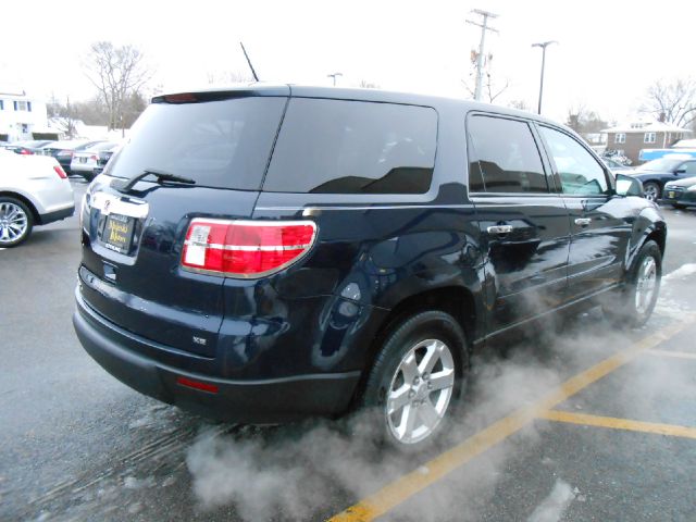 Saturn Outlook 2009 photo 1