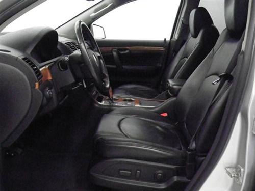 Saturn Outlook 2009 photo 4