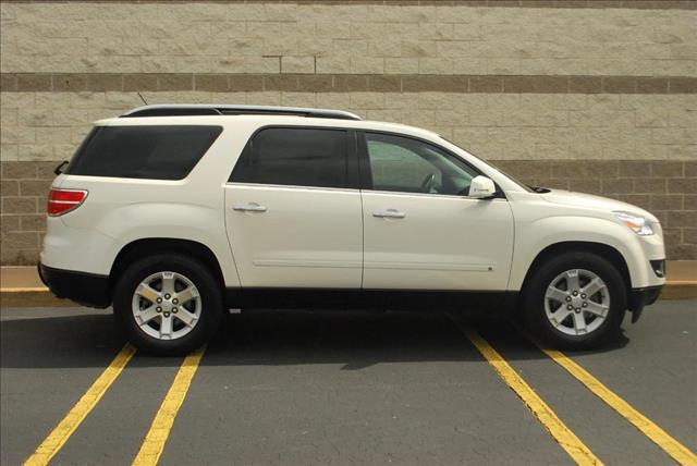 Saturn Outlook 2009 photo 2