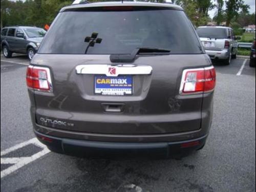 Saturn Outlook 2009 photo 2