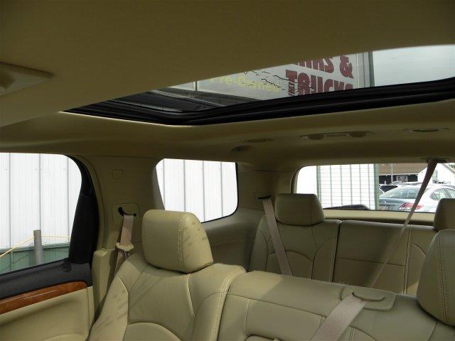 Saturn Outlook 2009 photo 10