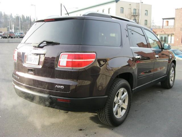 Saturn Outlook 2009 photo 3