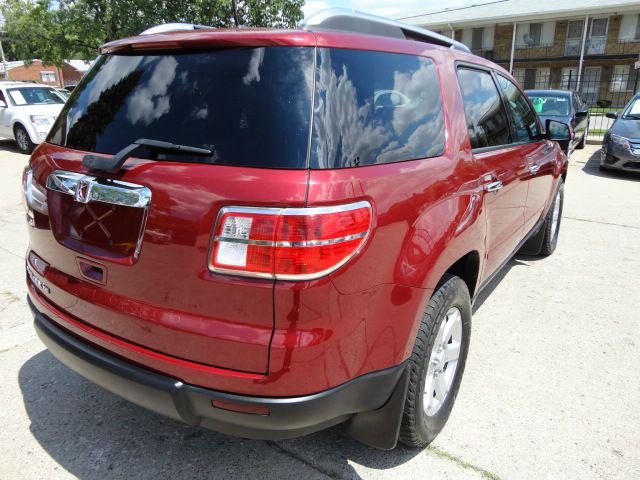 Saturn Outlook 2009 photo 1