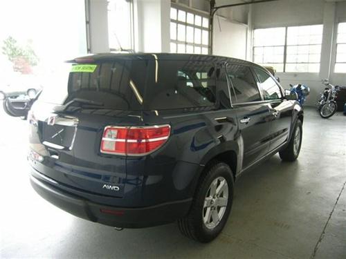 Saturn Outlook 2009 photo 2