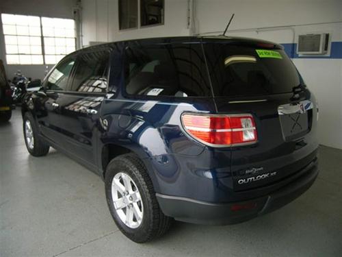 Saturn Outlook 2009 photo 3