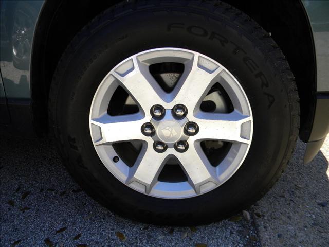 Saturn Outlook 2009 photo 2