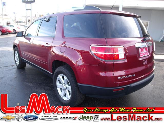 Saturn Outlook 2010 photo 1