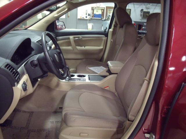 Saturn Outlook SS Extended Cab Sport Utility