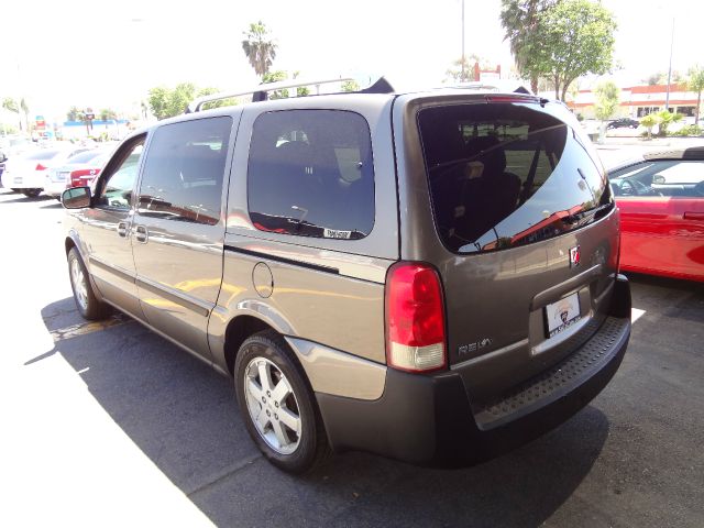 Saturn Relay Limited Pickup 4D 6 1/2 Ft MiniVan