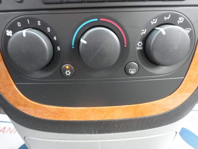 Saturn Relay 2005 photo 22