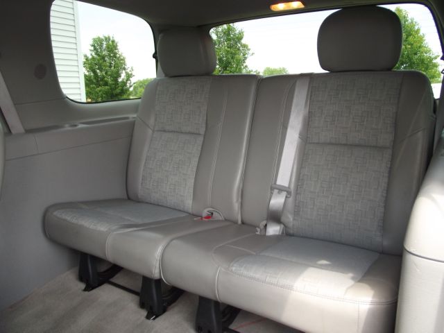 Saturn Relay 2006 photo 20