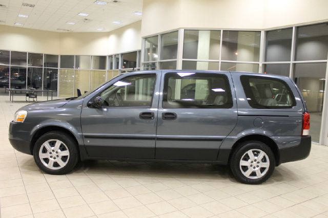 Saturn Relay 2007 photo 1