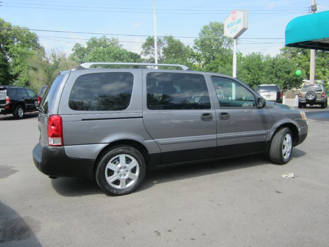 Saturn Relay 2007 photo 16