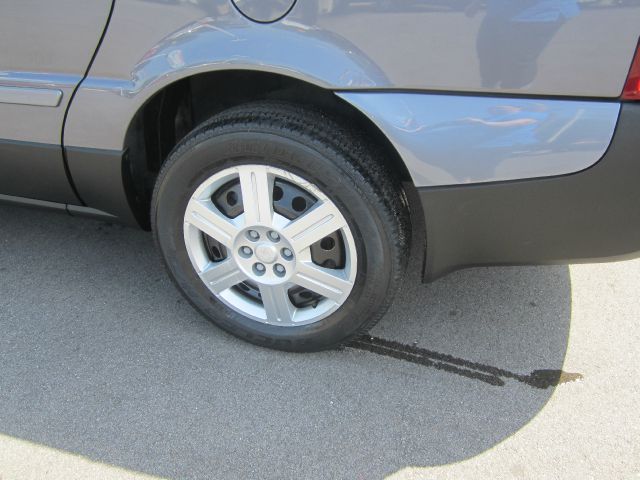 Saturn Relay 2007 photo 17