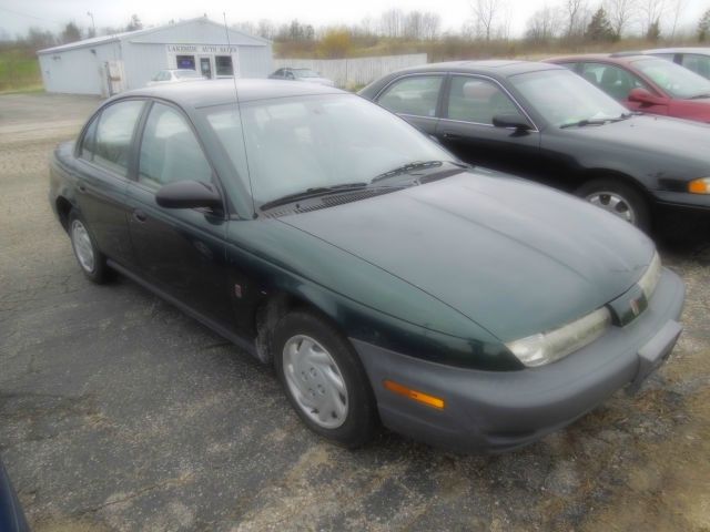 Saturn S-Series 1998 photo 2