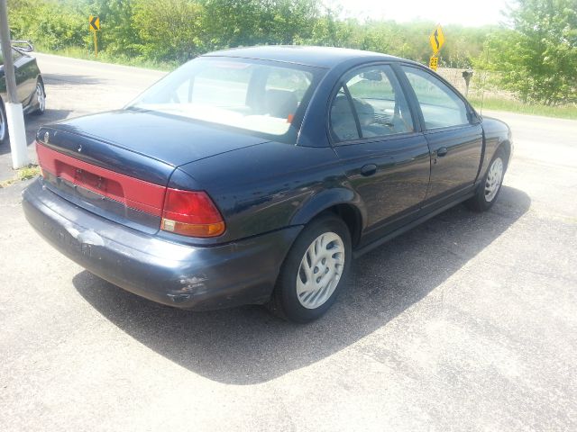 Saturn S-Series 1998 photo 1