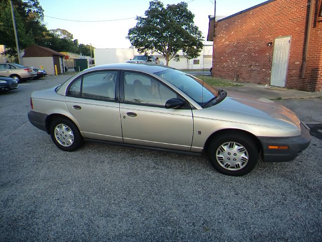 Saturn S-Series 1999 photo 1