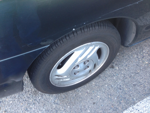 Saturn SC 1997 photo 3