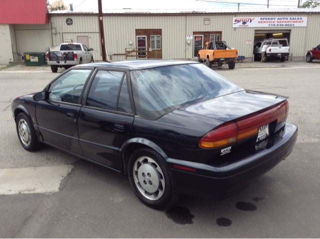Saturn SL 1993 photo 2
